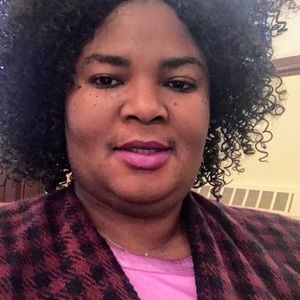 Meet your Posher, Elcina